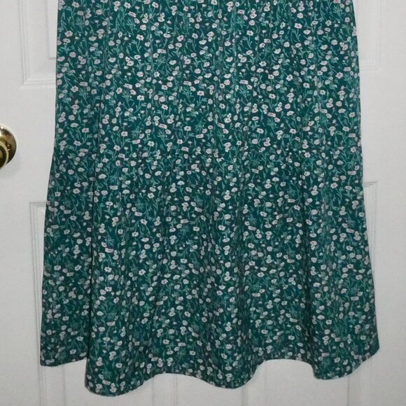 BRAND NEW NWOT TEMU OR SHEIN PRETTY GREEN/PINK FLORAL FLOWERS DRESS -SIZE MEDIUM - Picture 2 of 2